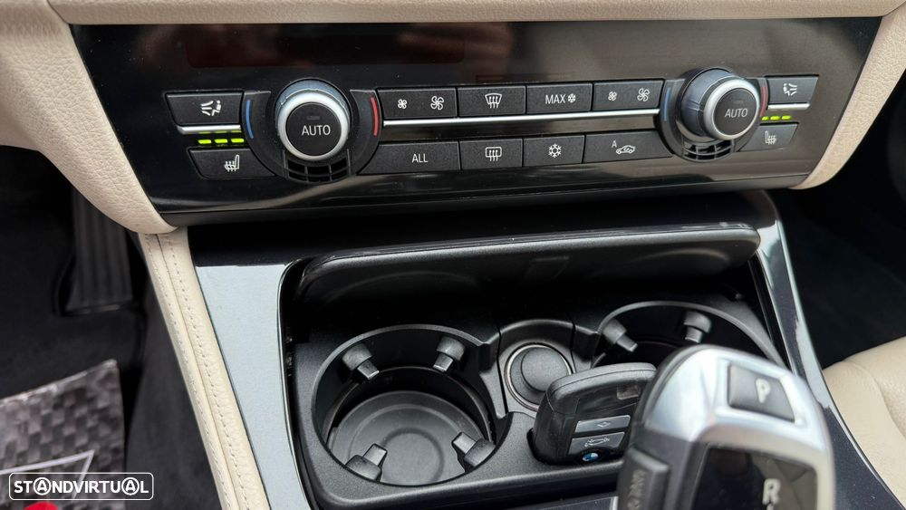 BMW 530 d xDrive Line Luxury Auto - 49