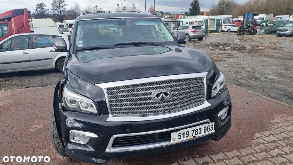 Infiniti QX80 - 8