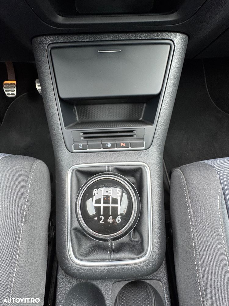 Volkswagen Golf Plus - 21