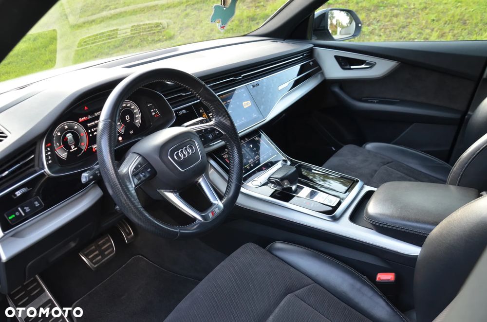 Audi Q8 - 13