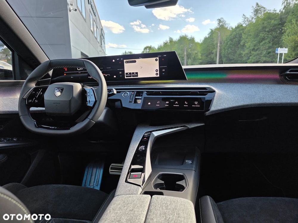 Peugeot 3008 1.2 PureTech mHEV GT E-DCS6 - 12