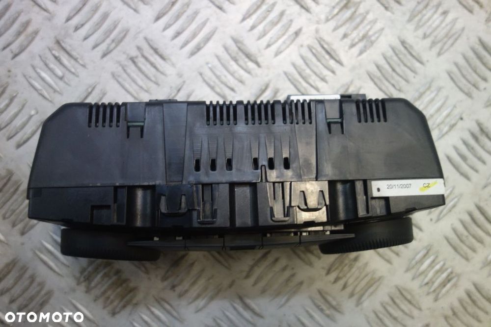 PANEL KLIMATYZACJI MERCEDES W169 W245 A1698302085 - 3