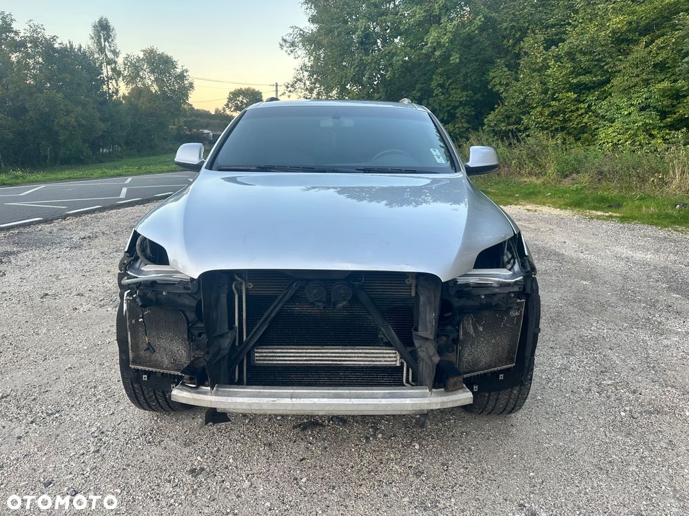 Audi Q7 - 10