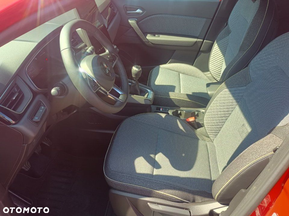 Mitsubishi Grandis - 10
