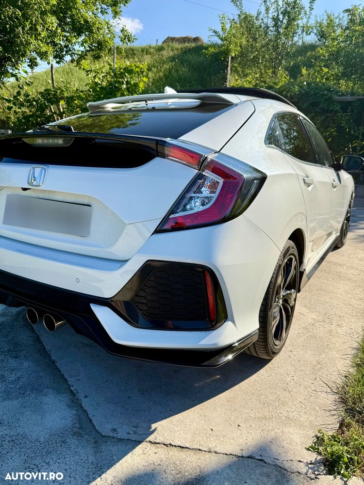 Honda Civic 1.5 VTEC Turbo Sport Plus - 12