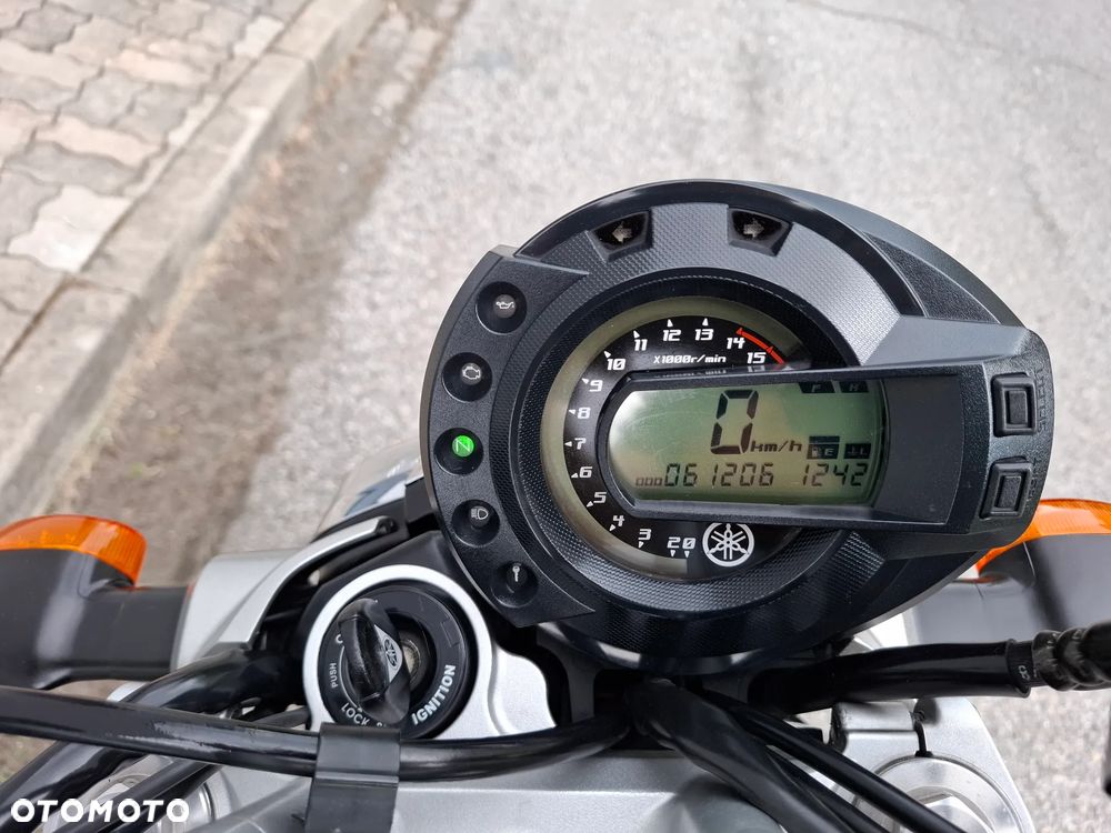 Yamaha FZ6 - 7