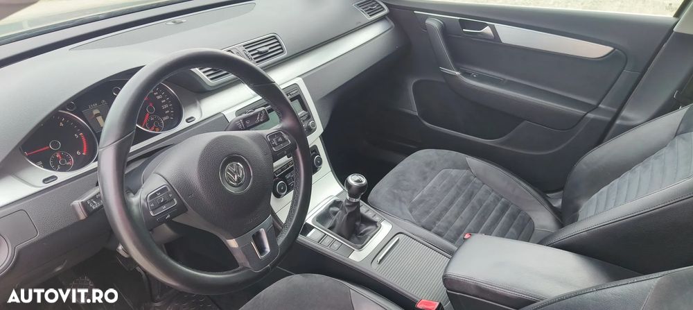 Volkswagen Passat 2.0 TDI Highline DPF - 7