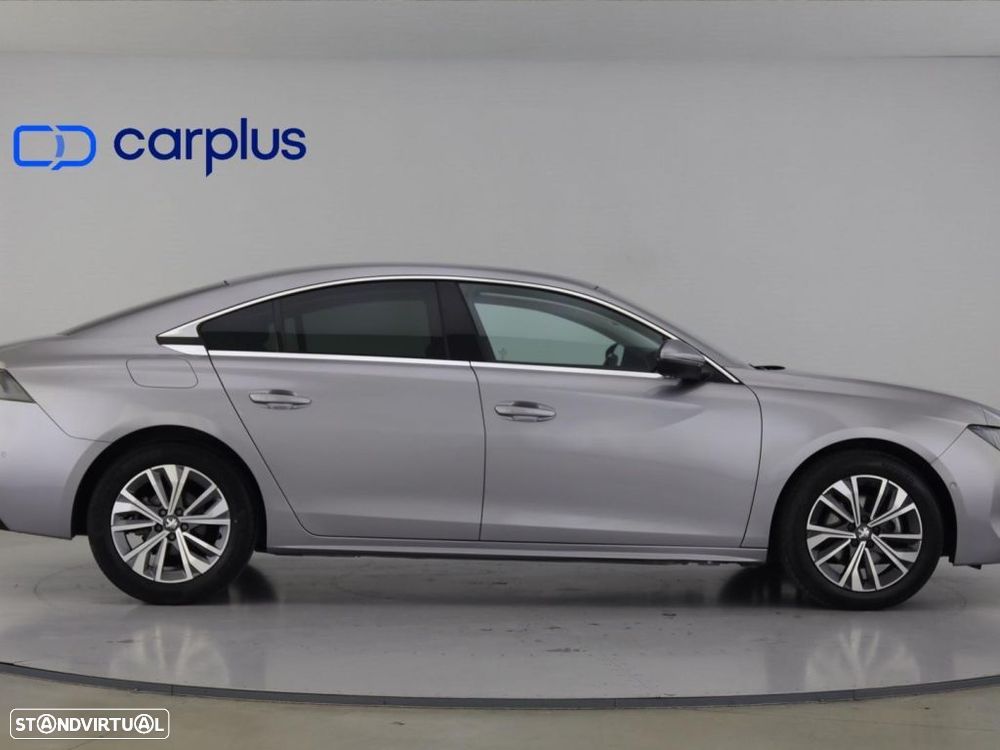 Peugeot 508 - 8
