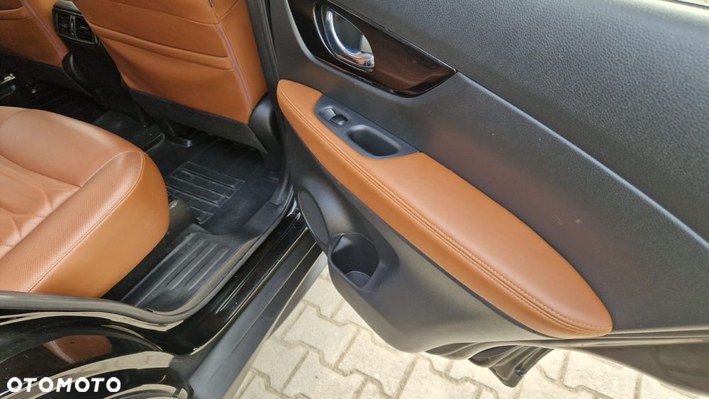 Nissan X-Trail 1.3 DIG-T Tekna 2WD DCT - 30