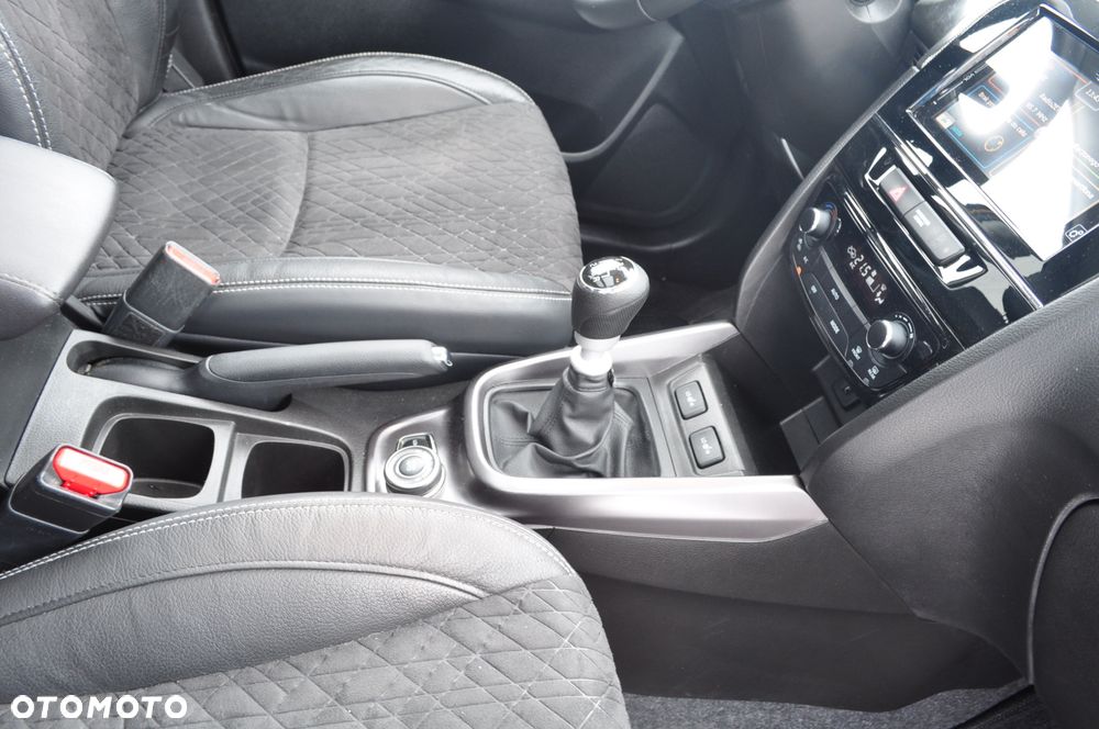 Suzuki Vitara 1.4 Boosterjet SHVS Premium 4WD - 20