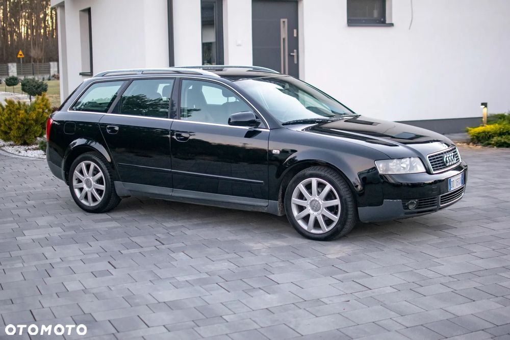 Audi A4 Avant - 11