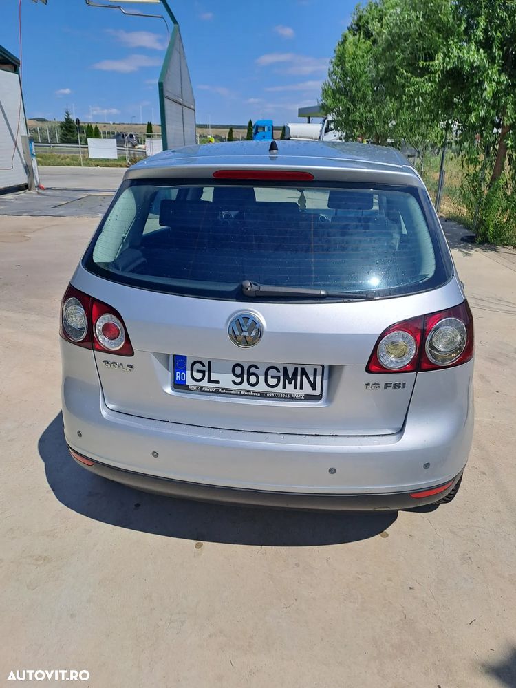 Volkswagen Golf 1.6 FSI Comfortline - 4