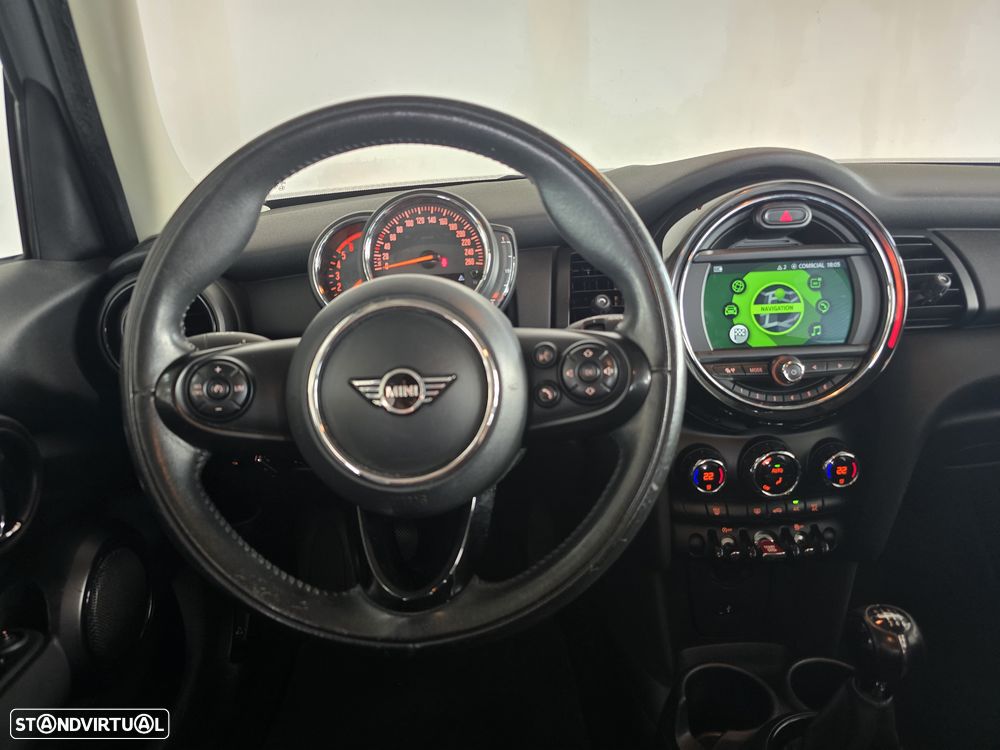 MINI 5 Portas Cooper D Seven - 11