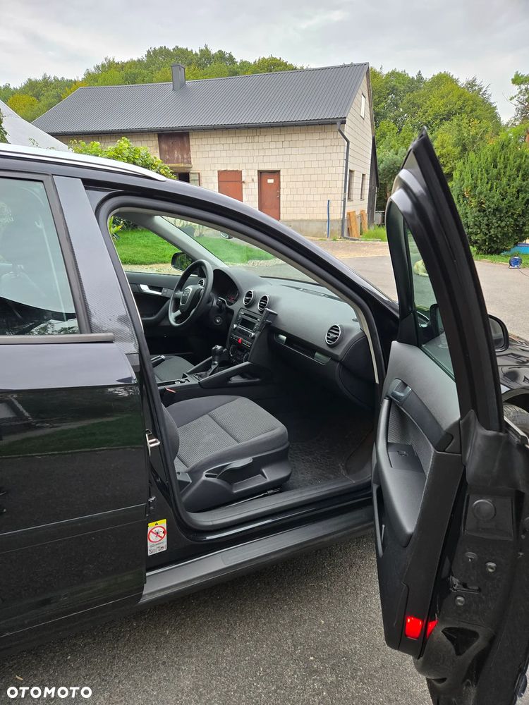 Audi A3 Sportback 1.6 Attraction - 13