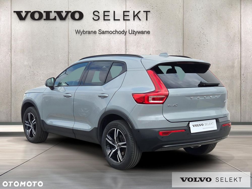 Volvo XC 40 - 3