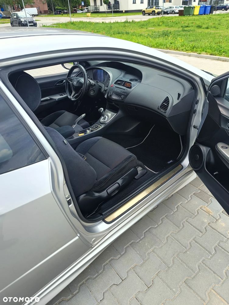 Honda Civic - 4