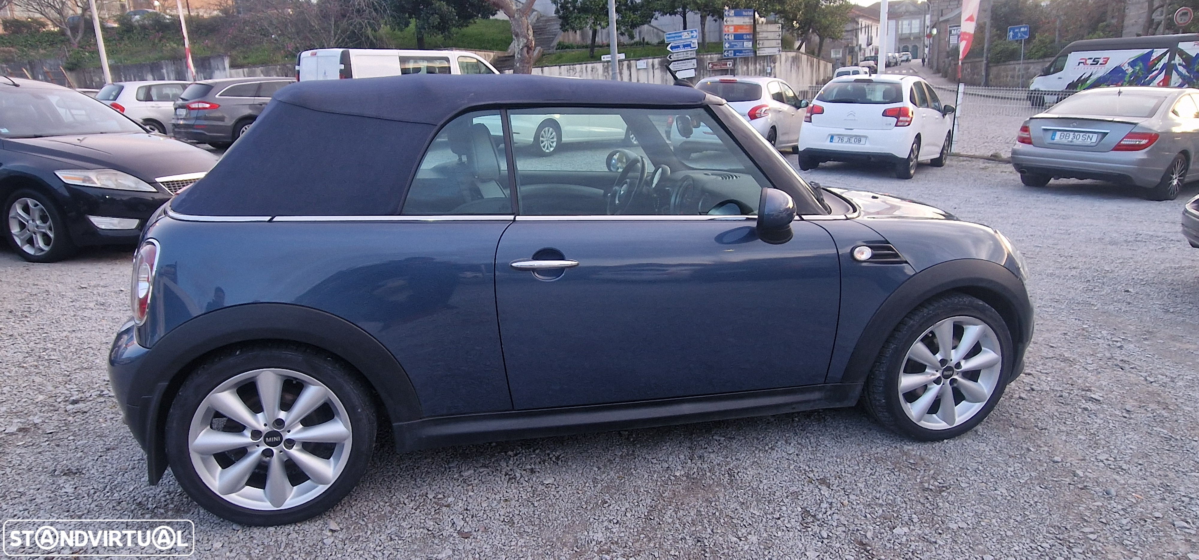 MINI Cabrio Cooper D - 6
