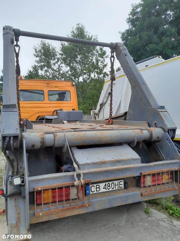 Mercedes-Benz AXOR-828-K - 5