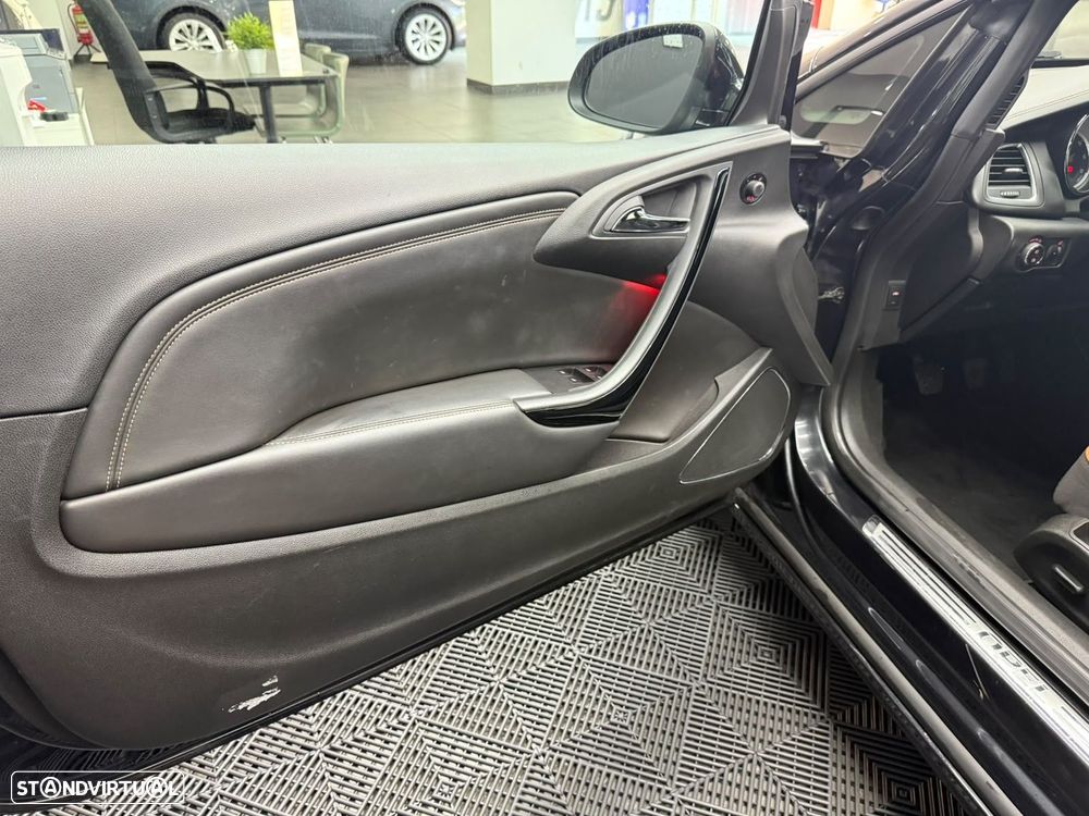 Opel Cascada 2.0 CDTi S/S J20 - 17