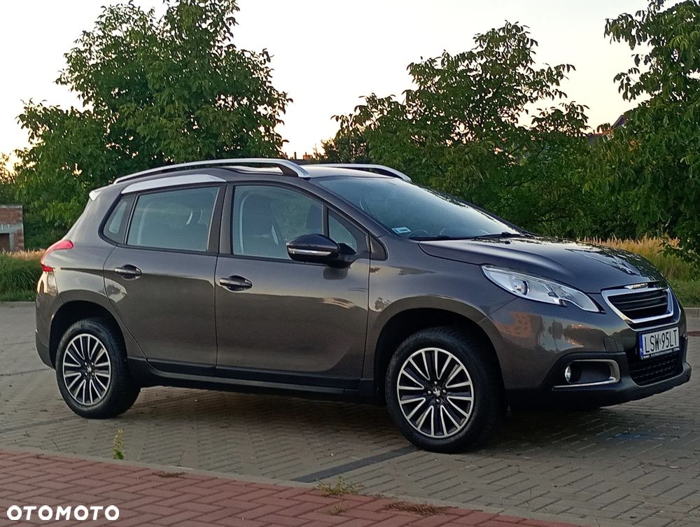 Peugeot 2008 - 10