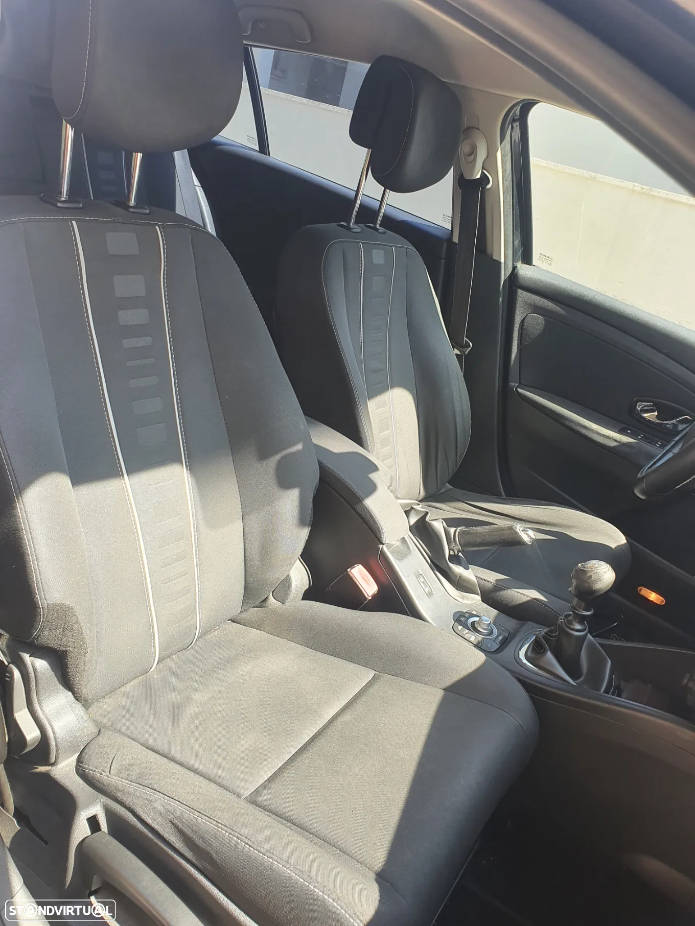 Renault Mégane Sport Tourer 1.5 dCi Comfort SS - 9