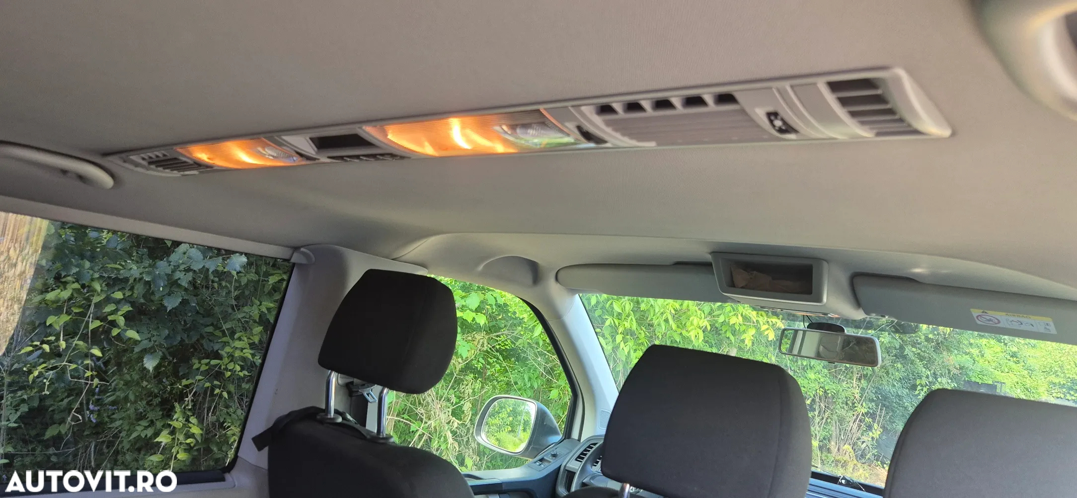 Volkswagen Caravelle T6 2.0 TDI LR Comfortline - 14