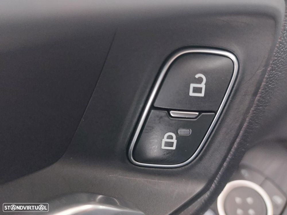 Ford Kuga 1.5 TDCi EcoBlue Titanium - 26