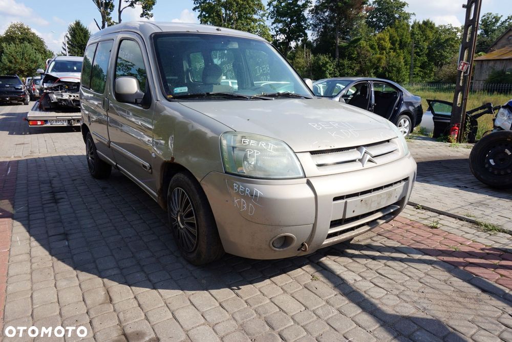 CITROEN BERLINGO I LIFT II M59 2005 KDDC 1.6 HDI DV6ATED4 90KM 20DM83 SREBRNY na części - 7