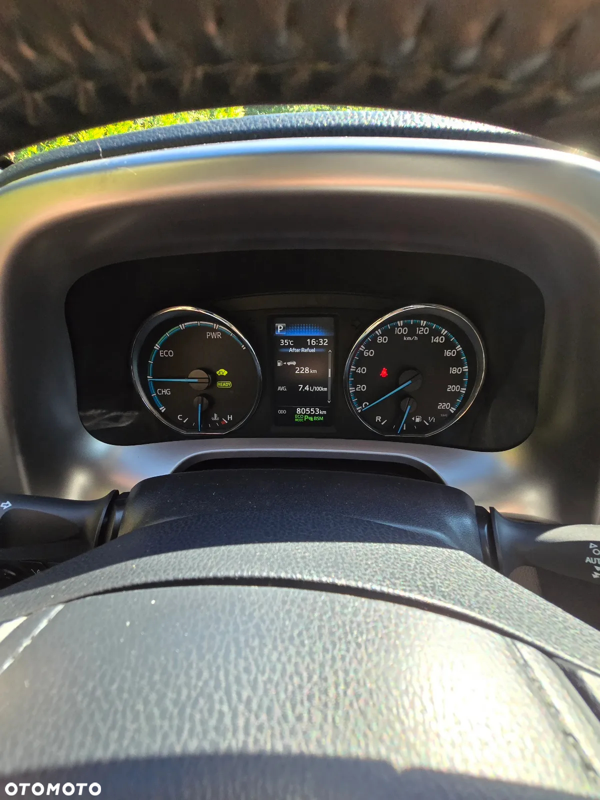 Toyota RAV4 Hybrid Prestige 4x4 - 8