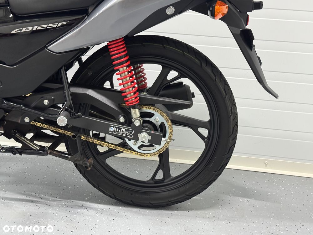 Honda CBF - 15