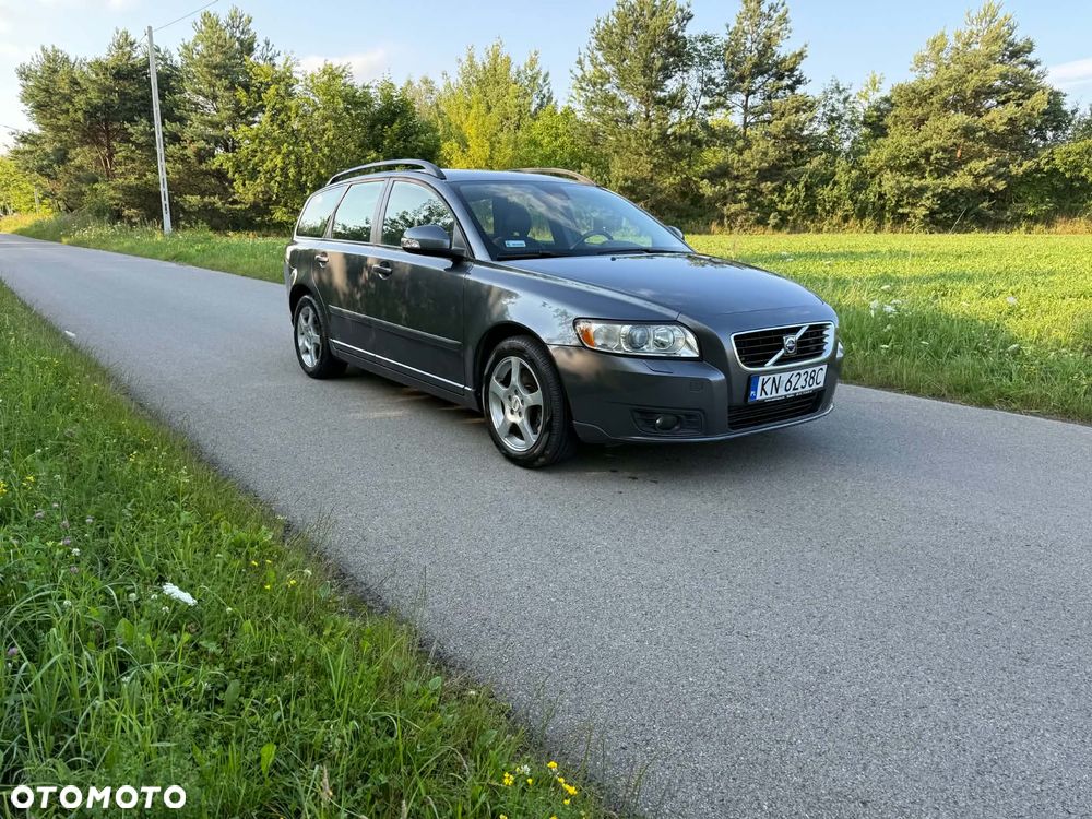 Volvo V50 2.0D Summum - 1
