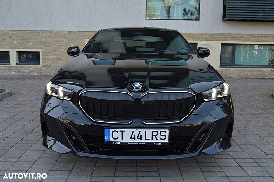 BMW Seria 5 520d AT MHEV - 12