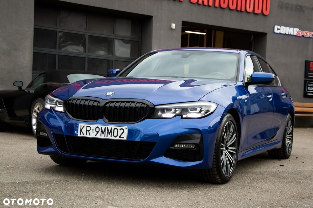 BMW Seria 3 320d xDrive M Sport - 6