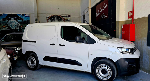 Citroën Berlingo 1.5 HDi 130cv Automática Com IVA