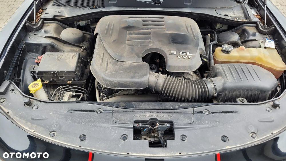 Dodge Charger 3.6 GT - 21