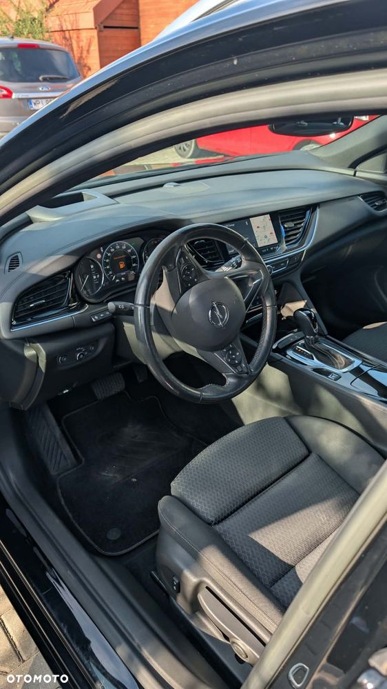 Opel Insignia - 14
