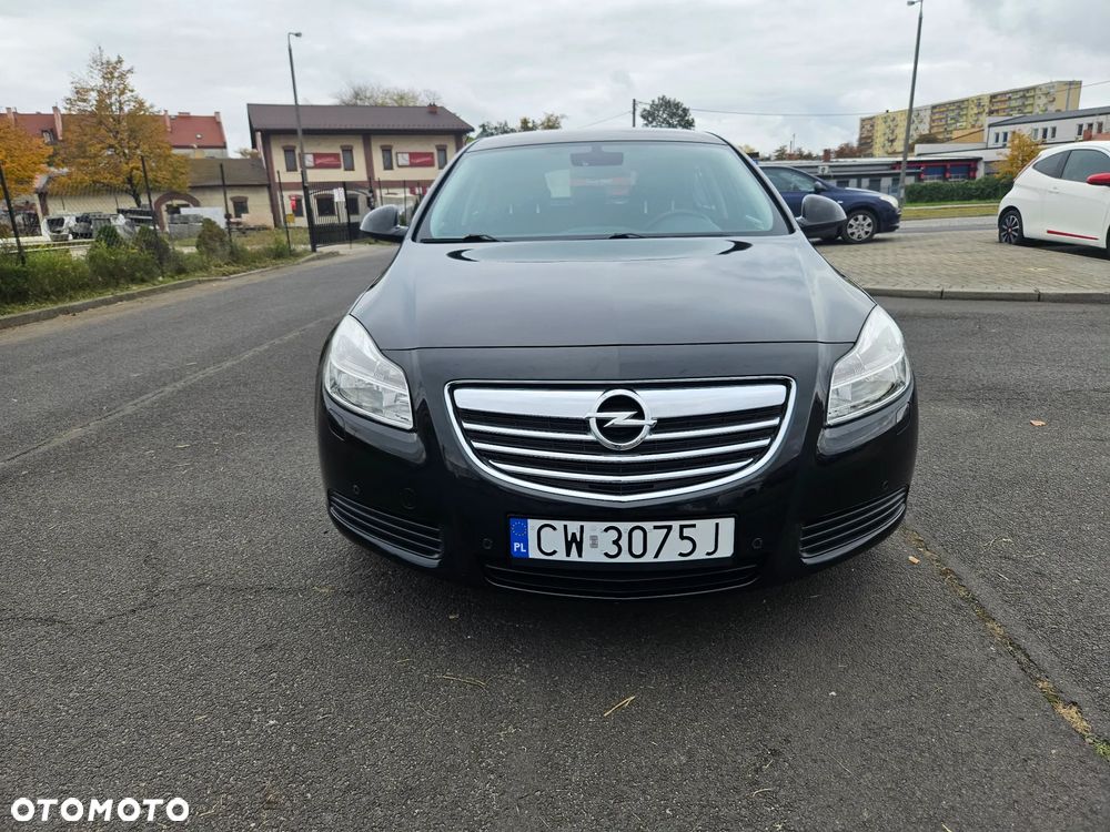 Opel Insignia 1.6 Design Edition - 2