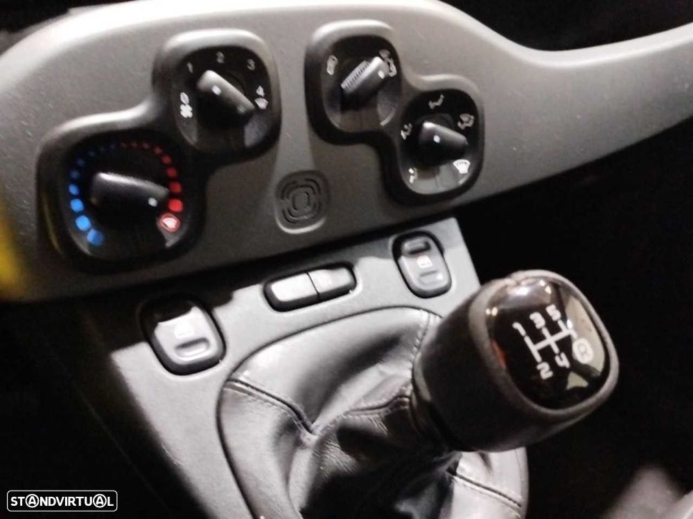 Fiat Panda 1.2 City Cross S&S - 15