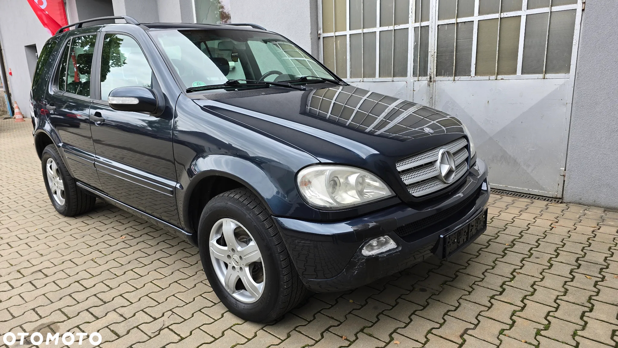 Mercedes-Benz ML 320 - 12