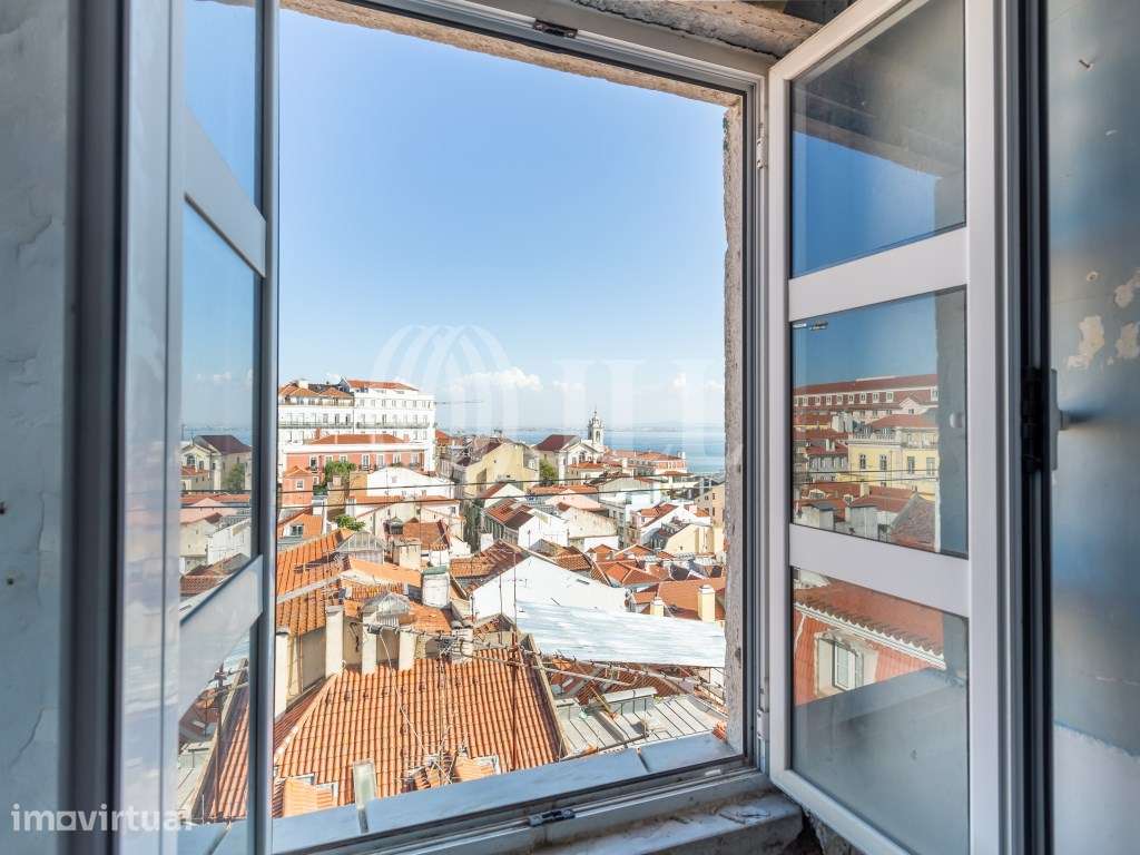 Apartamento T3 duplex, em Santa Catarina, em Lisboa - Grande imagem: 2/35
