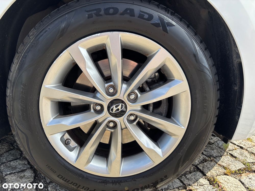 Hyundai i40 Kombi 2.0 Automatik Family+ - 12