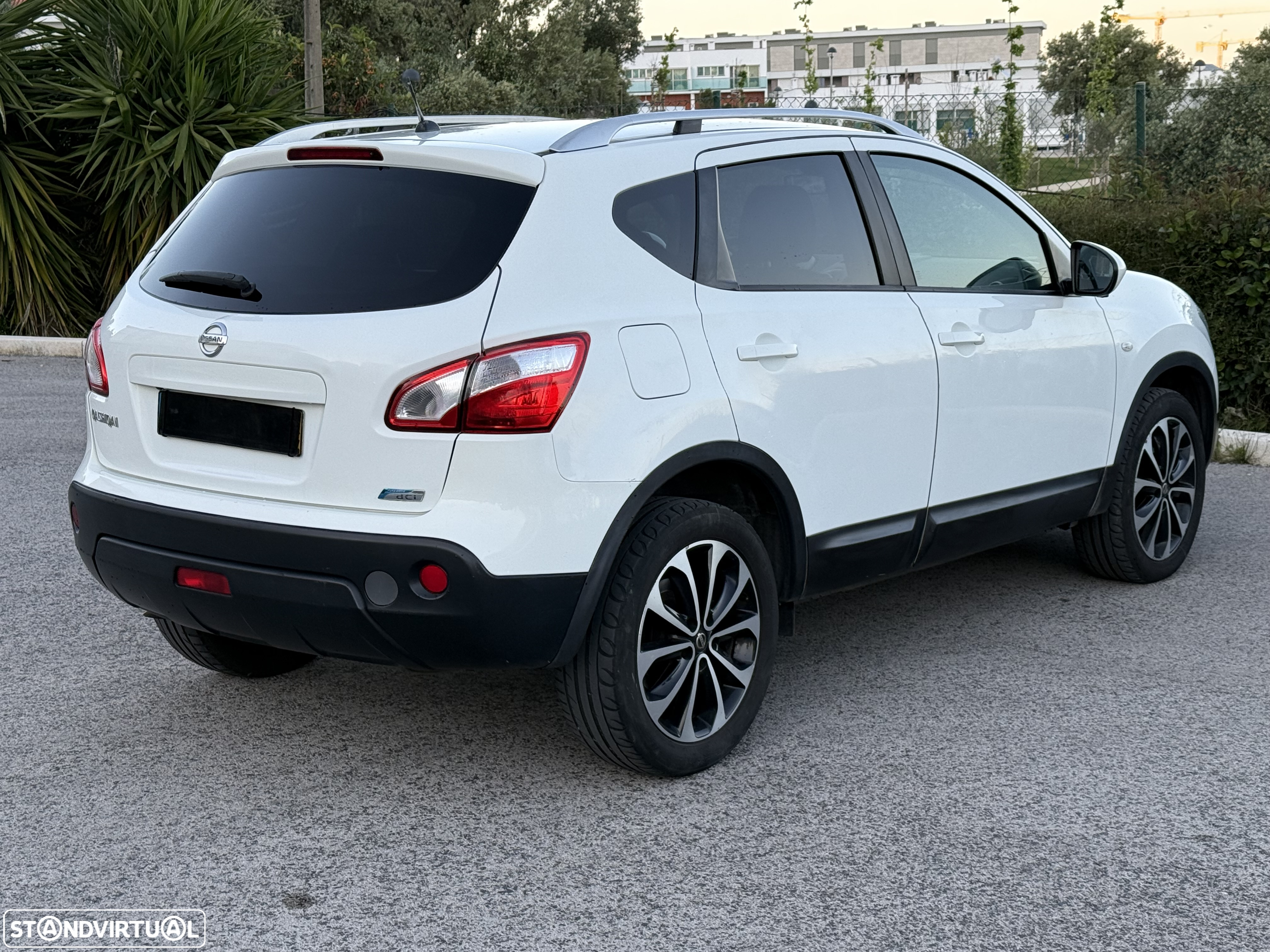 Nissan Qashqai 1.6 dCi Tekna Premium 18 360 S&S - 4
