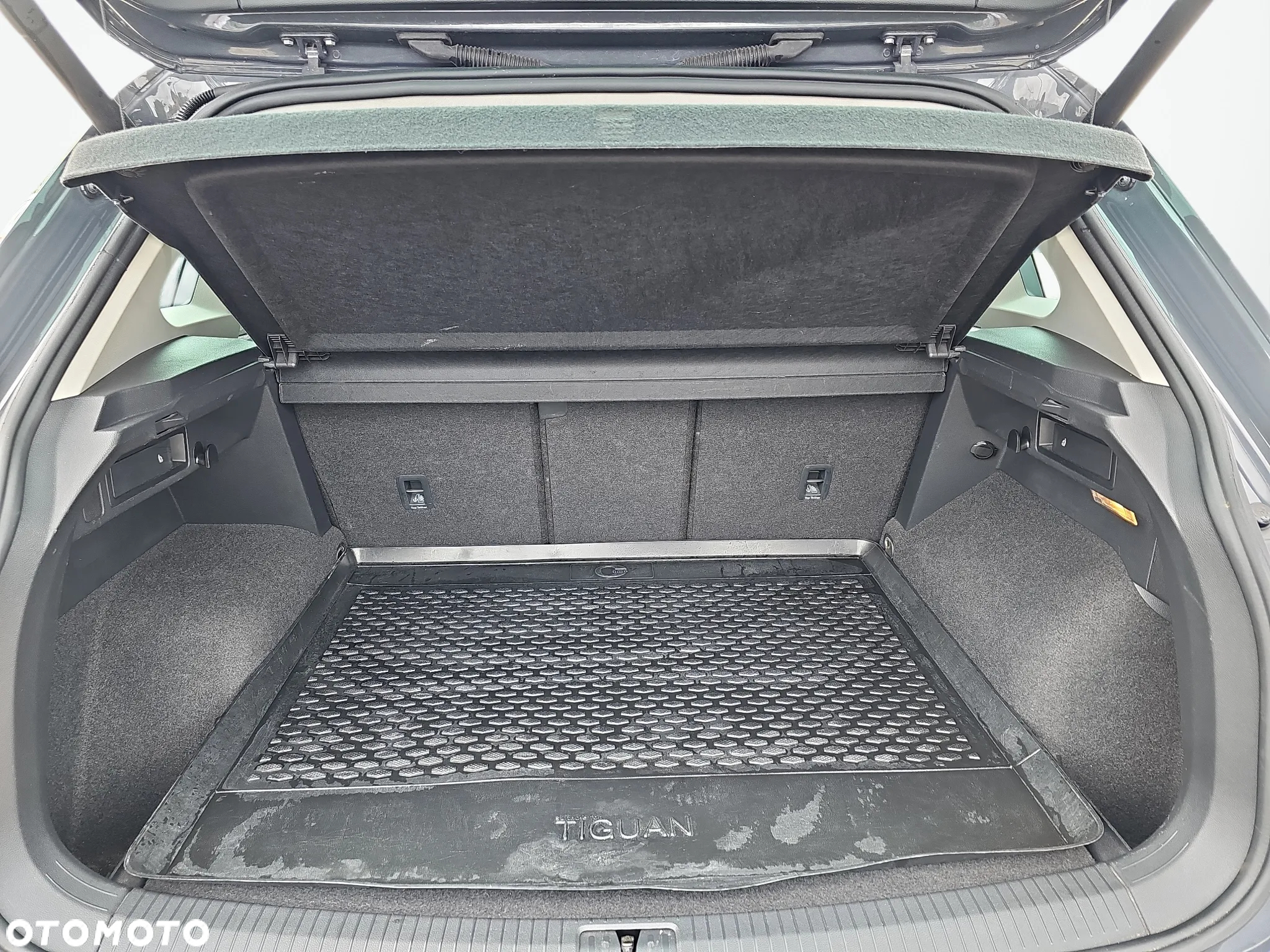 Volkswagen Tiguan 2.0 TDI SCR Life - 12