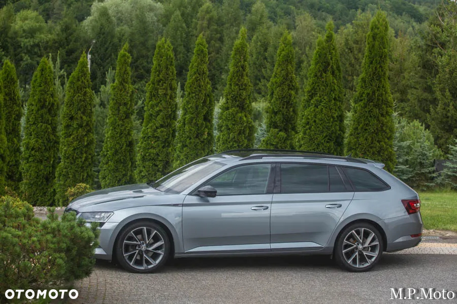 Skoda Superb 2.0 TDI 4x4 DSG Sportline - 3