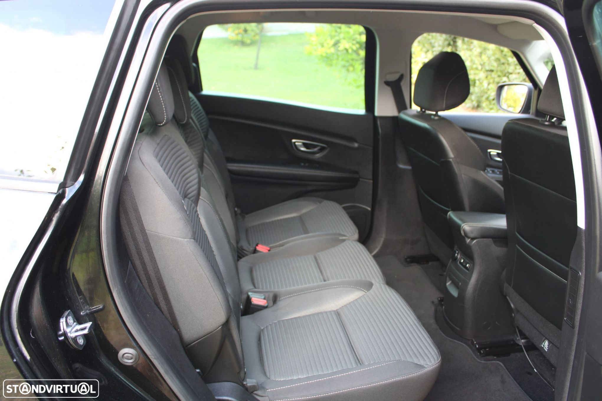 Renault Grand Scénic 1.5 dCi Intens EDC SS - 33