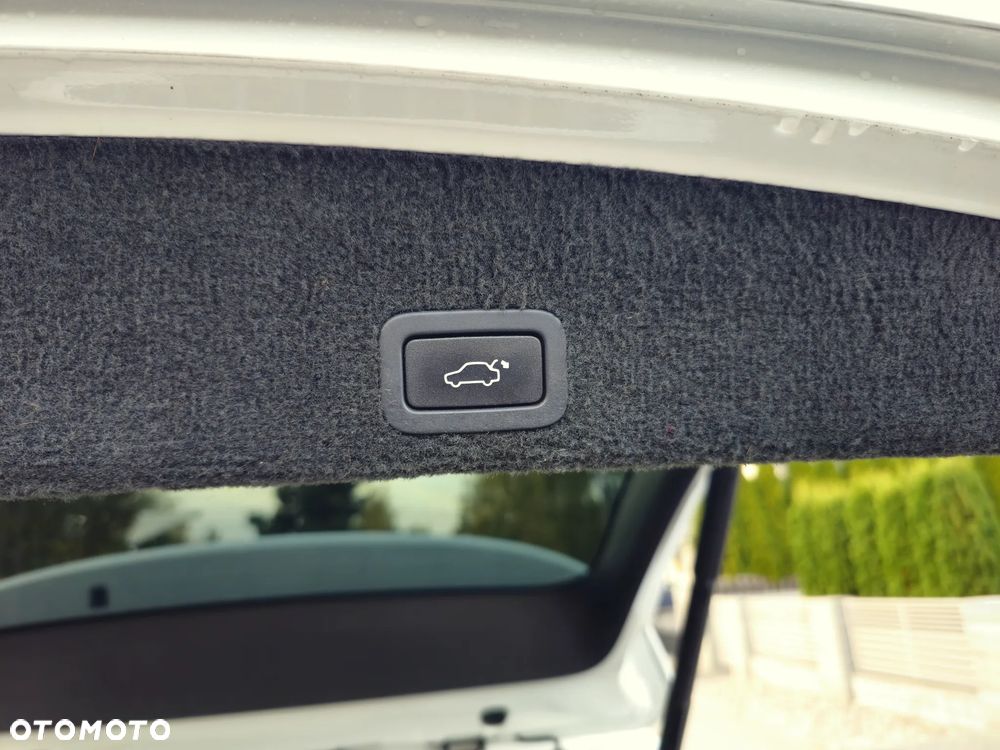 Volvo XC 60 - 32