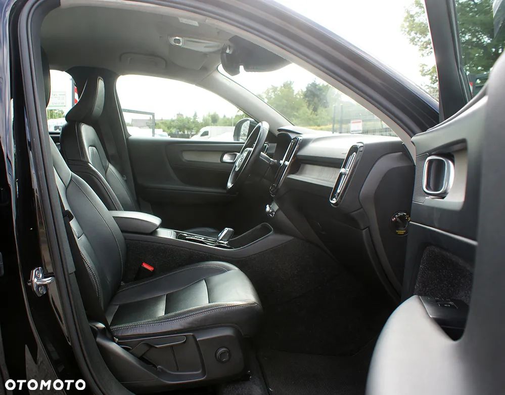 Volvo XC 40 D3 AWD Inscription - 7