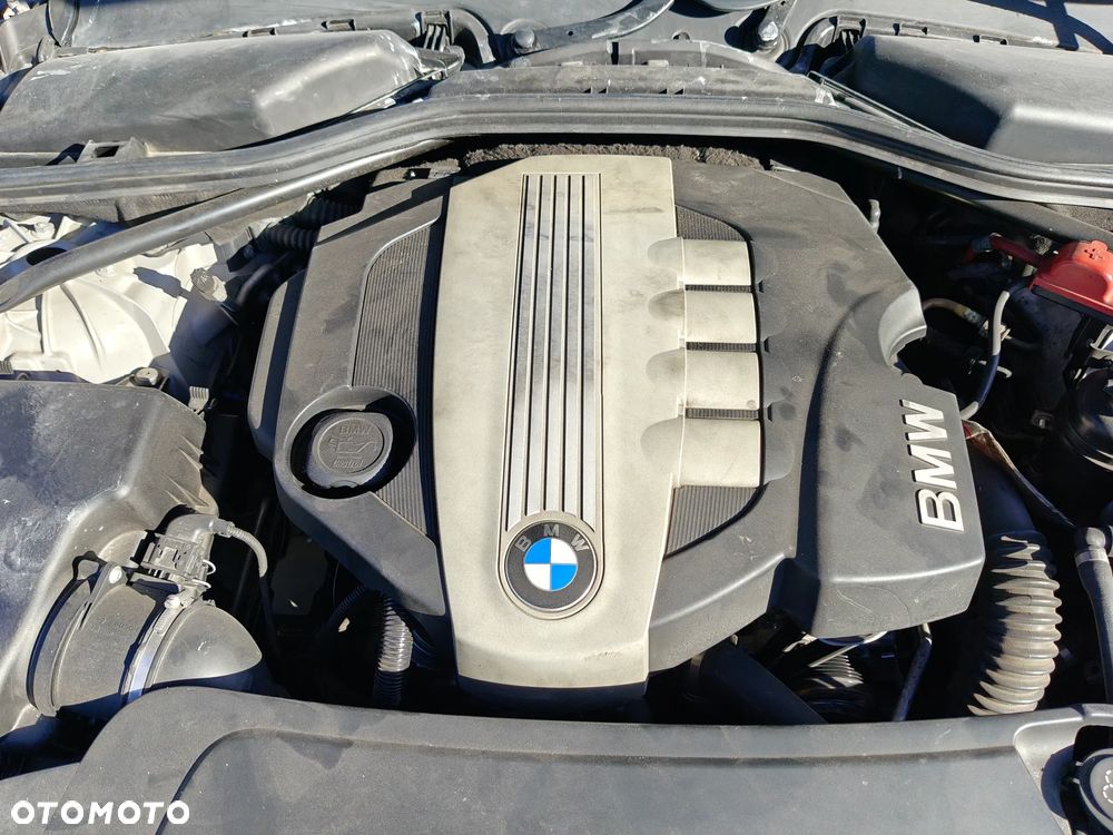 BMW Seria 5 520d - 19