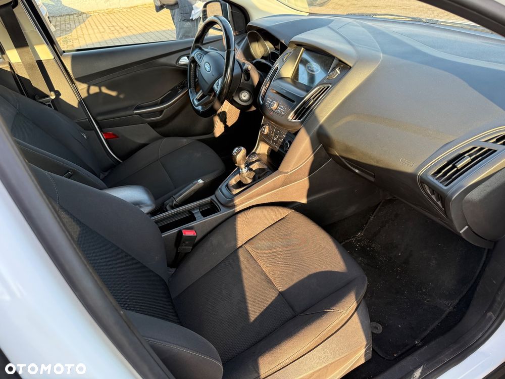 Ford Focus 1.5 TDCi DPF Start-Stopp-System Titanium - 7