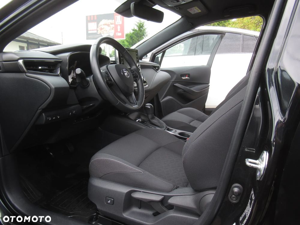 Toyota Corolla 1.8 Hybrid Comfort - 5